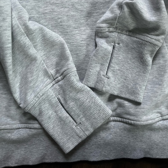 Lululemon Scuba Crew - Picture 6 of 6